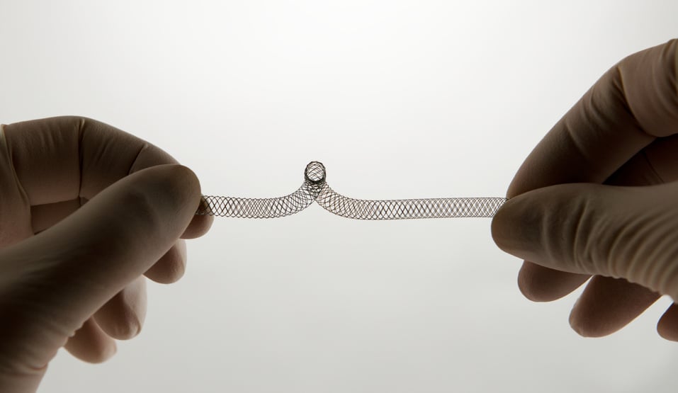 stent for endovascular surgery, twist